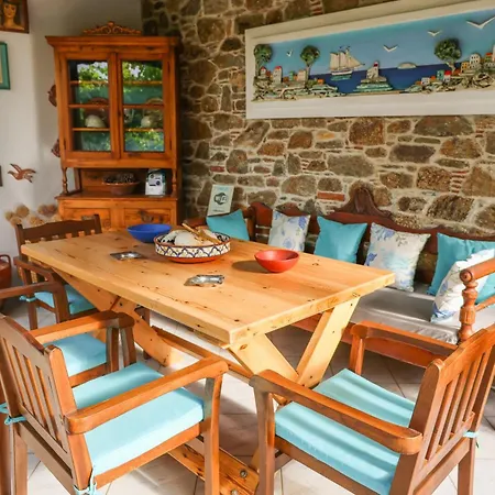 Eleni Platanias (Skiathos)