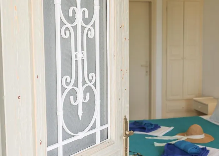 Eleni Platanias (Skiathos)