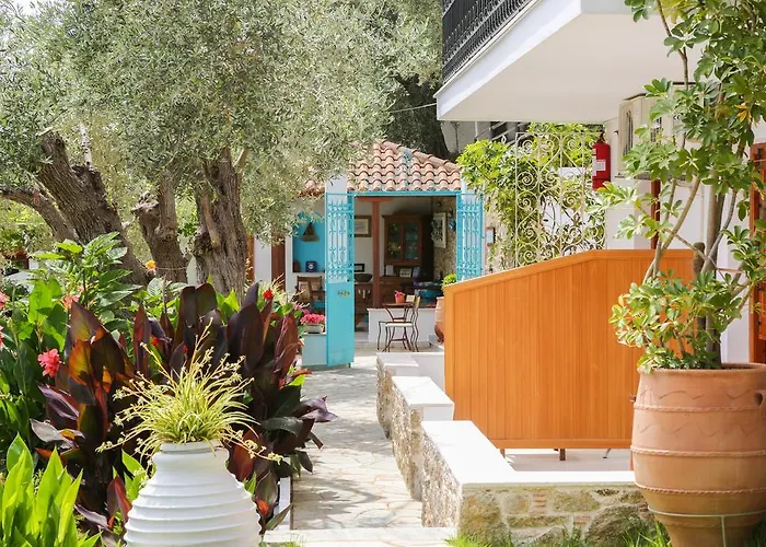 Eleni Platanias (Skiathos)