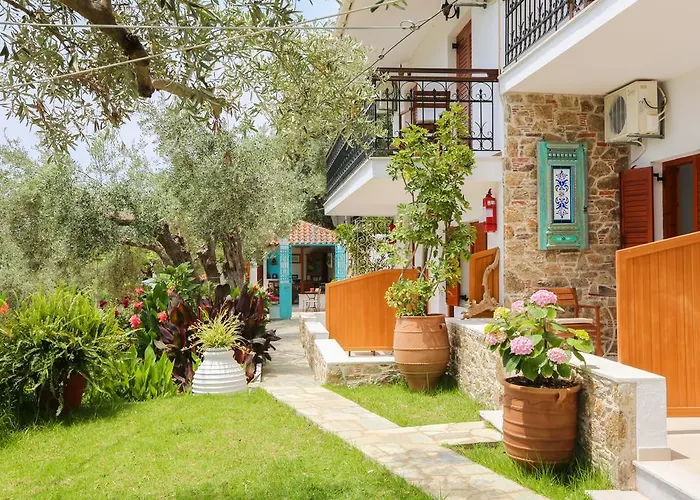 Eleni Platanias (Skiathos)