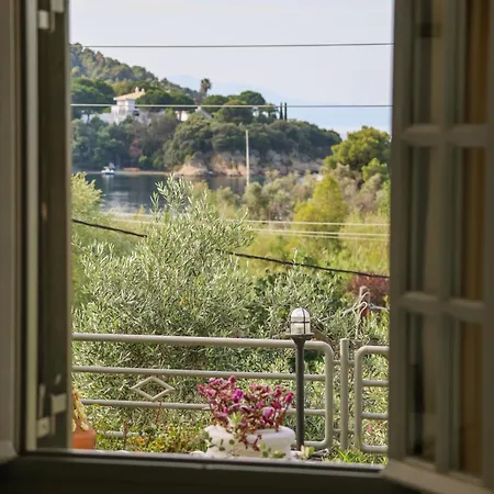 Studios Eleni * Platanias (Skiathos)