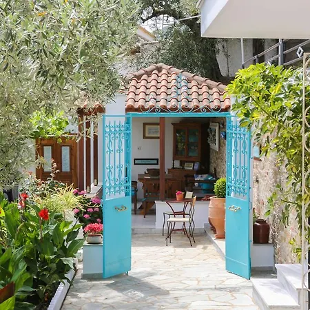 Apartment Studios Eleni Platanias (Skiathos)