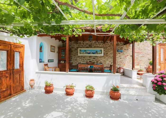 Eleni Platanias (Skiathos)